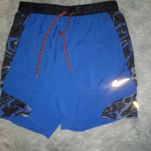 Nike Wild Run Men's Shorts S